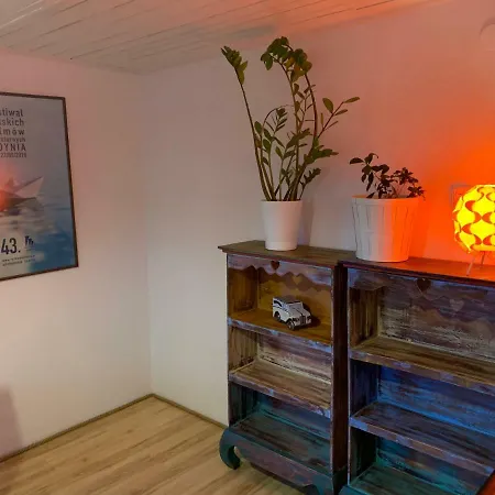 Lesny Apartament דירה סטגנה