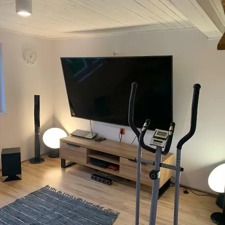 Lesny Apartament דירה *
